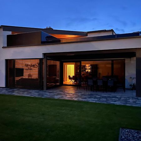 Apartment Maja By Krone Travel Agency Zell am See Exterior foto